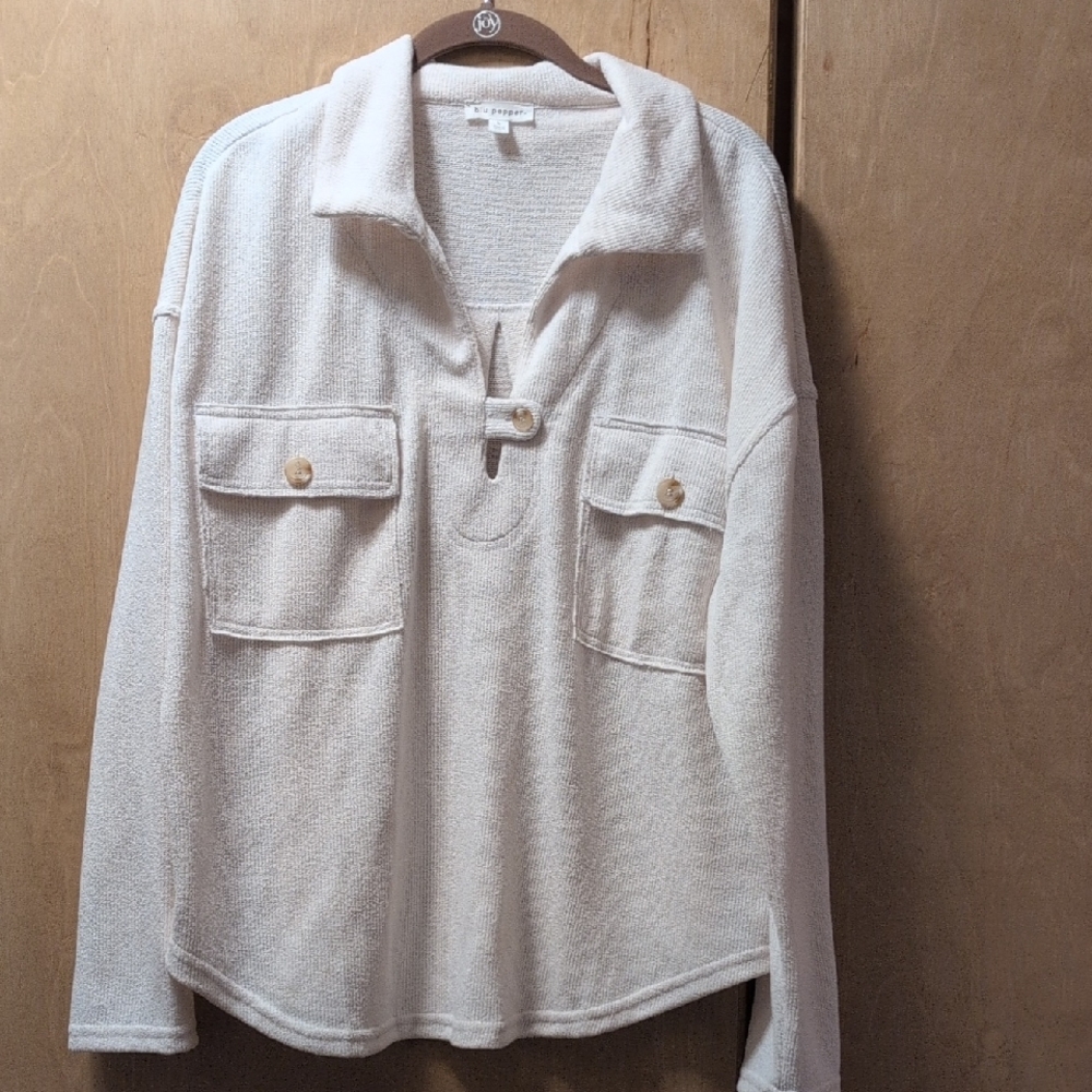 Blu Pepper Cream Knit Top